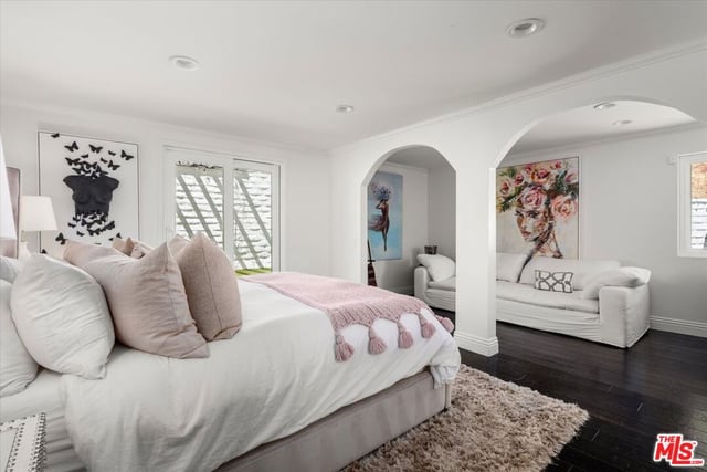 4631 Ensenada Drive, Los Angeles, CA 91364 — photo 8 of 24