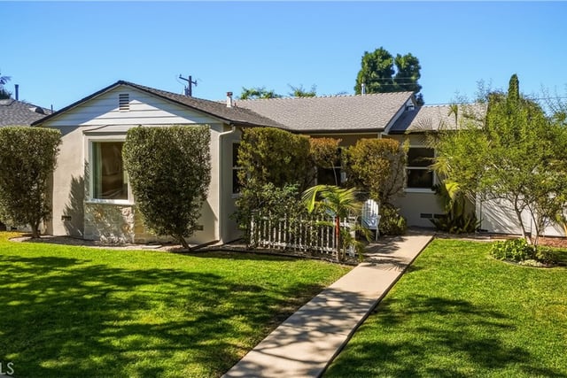 11113 Haas, Los Angeles, CA 90047 — photo 3 of 41