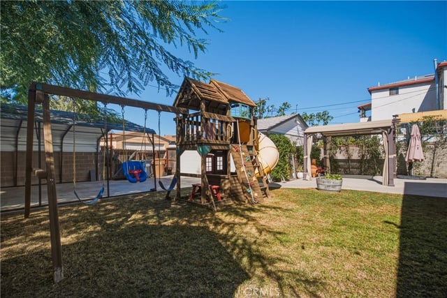 11113 Haas, Los Angeles, CA 90047 — photo 33 of 41