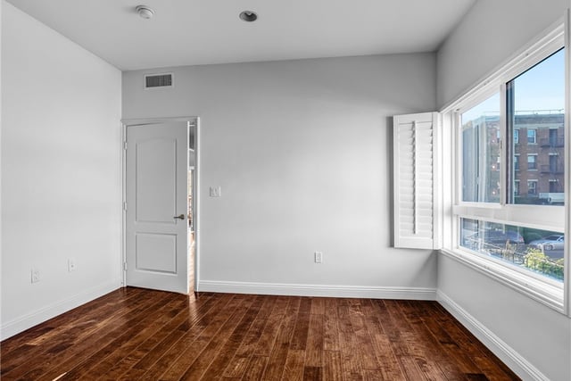 908 S Ardmore Avenue 201, Los Angeles, CA 90006 — photo 28 of 31
