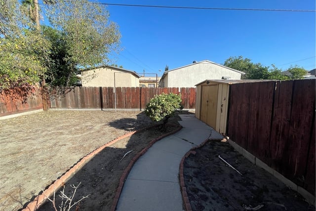 11751 Arminta, North Hollywood, CA 91605 — photo 9 of 9