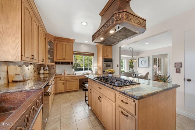 930 Park Avenue, Arcadia, CA 91007 — photo 7 of 30