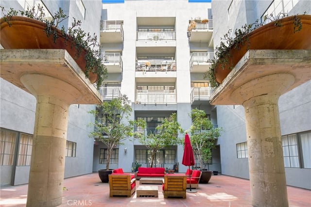 420 S San Pedro 222, Los Angeles, CA 90013 — photo 17 of 20