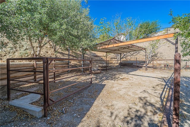 30845 The Old Dirt Road, Agua Dulce, CA 91390 — photo 53 of 71