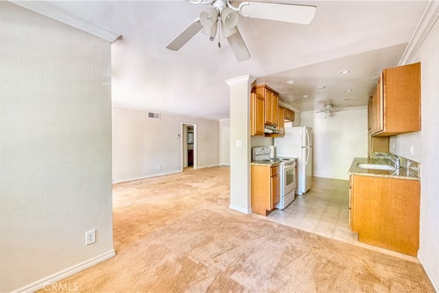 277 Pleasant Street 109, Pasadena, CA 91101 — photo 4 of 19