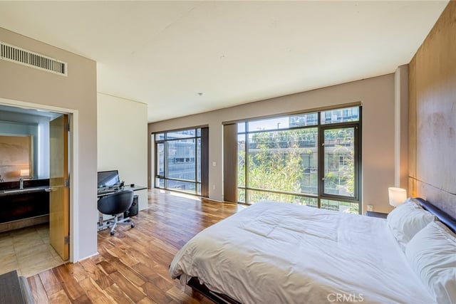1111 S Grand Avenue 518, Los Angeles, CA 90015 — photo 19 of 47