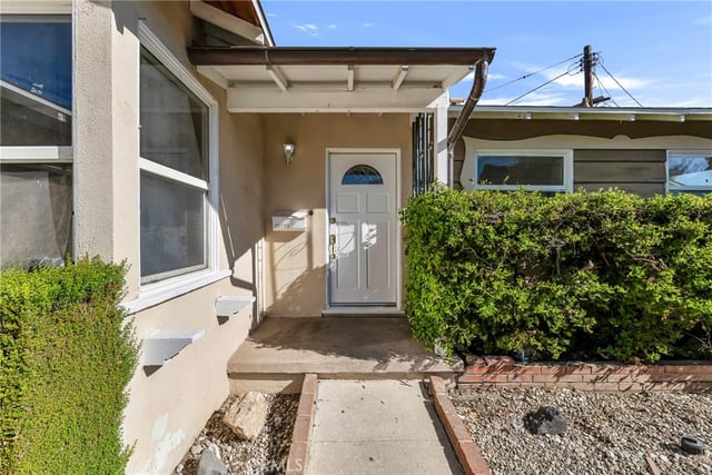 20743 Strathern, Winnetka, CA 91306 — photo 2 of 34