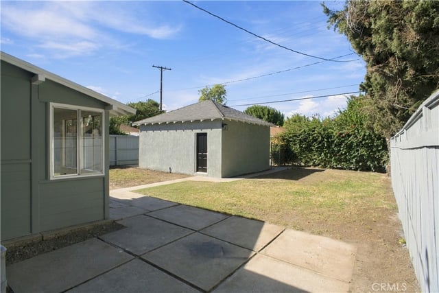 2211 W Verdugo, Burbank, CA 91506 — photo 14 of 15