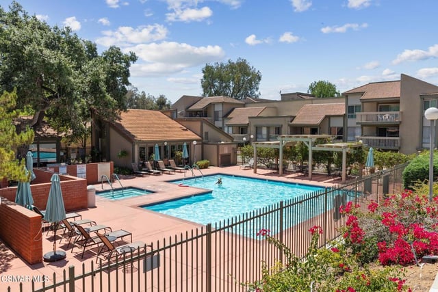 291 Sequoia Court 34, Thousand Oaks, CA 91360 — photo 31 of 33