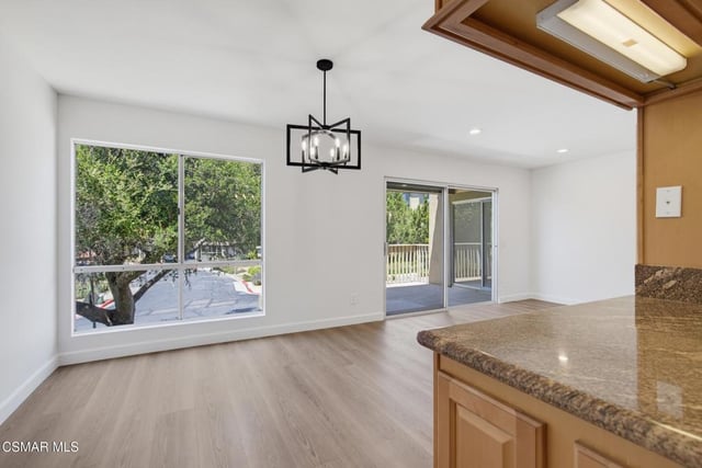 291 Sequoia Court 34, Thousand Oaks, CA 91360 — photo 7 of 33