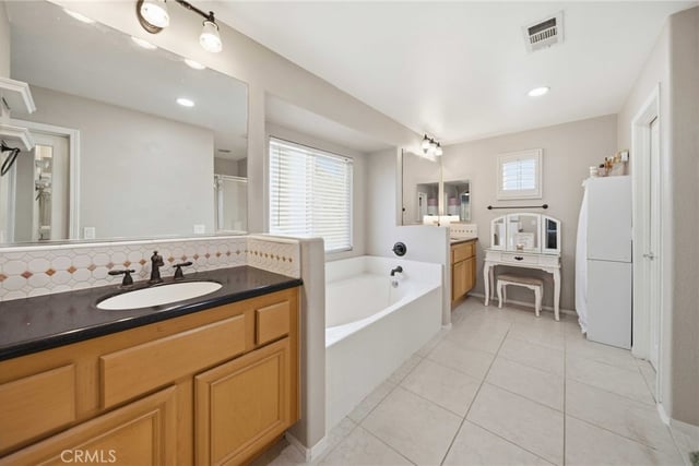 3253 Vahn Lane, Lancaster, CA 93536 — photo 25 of 45