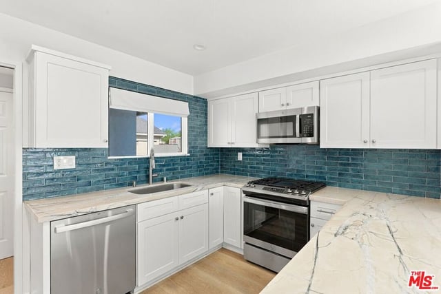 3660 Keel Avenue, Oxnard, CA 93035 — photo 2 of 27