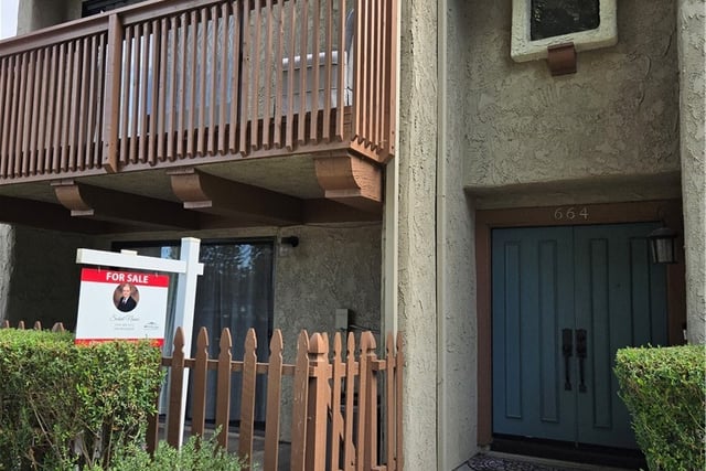 664 Rosewood, Camarillo, CA 93010 — photo 13 of 18