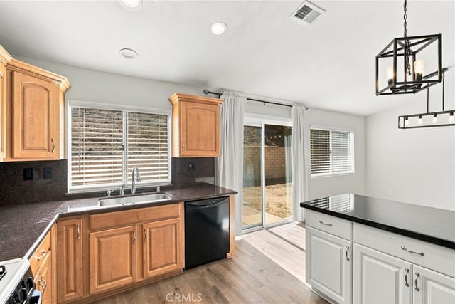 3204 Quarry, Palmdale, CA 93550 — photo 13 of 28