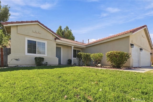 3204 Quarry, Palmdale, CA 93550 — photo 2 of 28