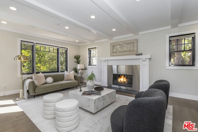 2201 Beech Knoll Road, Los Angeles, CA 90046 — photo 9 of 44