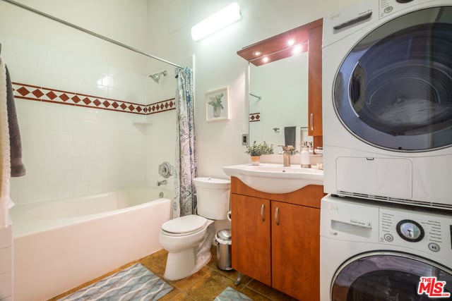 312 W 5th Street 606, Los Angeles, CA 90013 — photo 11 of 33