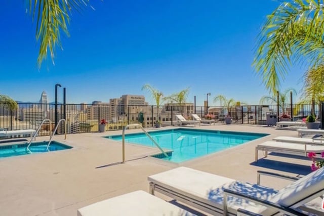312 W 5th Street 606, Los Angeles, CA 90013 — photo 17 of 33