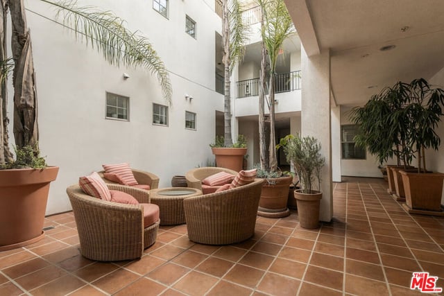 10639 Woodbridge Street 101, North Hollywood, CA 91602 — photo 18 of 23