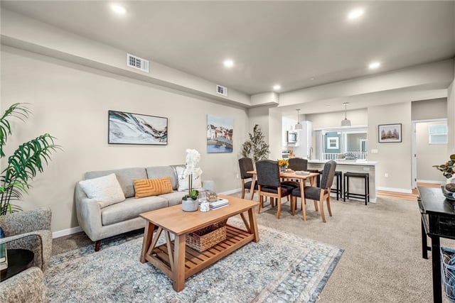 202 E 14th Street 3, Long Beach, CA 90813 — photo 14 of 26