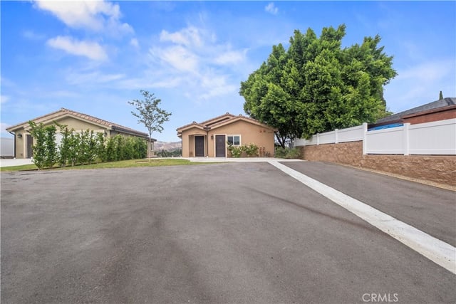 12511 N Haleh Lane, Sylmar, CA 91342 — photo 2 of 51