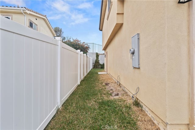 12519 N Haleh, Sylmar, CA 91342 — photo 37 of 39