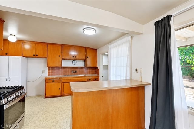 43847 2nd E, Lancaster, CA 93535 — photo 9 of 40