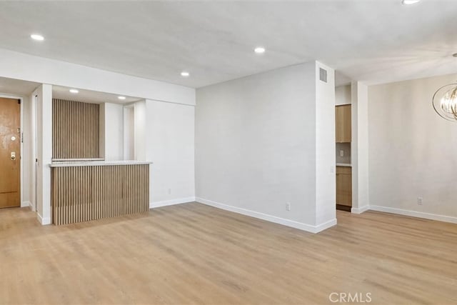 4915 Tyrone 325, Sherman Oaks, CA 91423 — photo 11 of 34