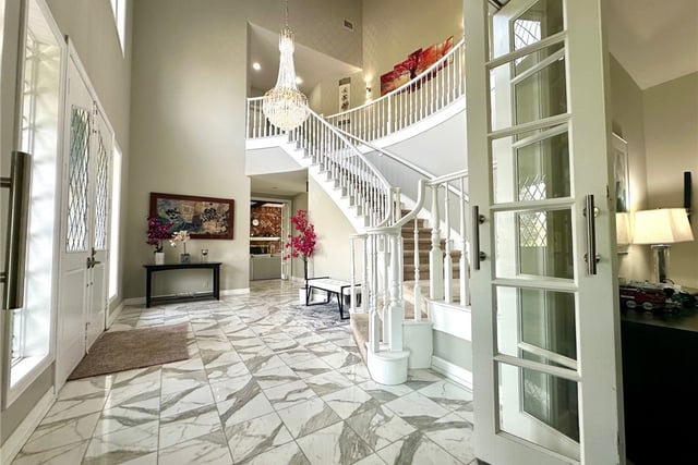 16418 Cambria Estates Lane, Canyon Country, CA 91387 — photo 5 of 36