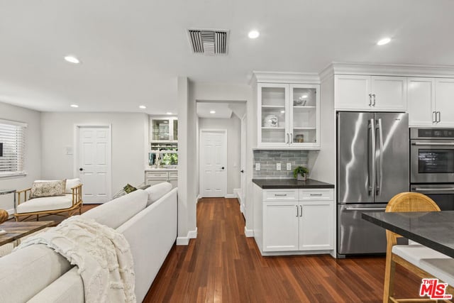 4529 Cedros Avenue, Sherman Oaks, CA 91403 — photo 23 of 45