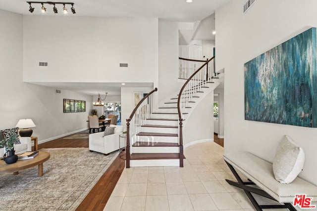 4529 Cedros Avenue, Sherman Oaks, CA 91403 — photo 5 of 45
