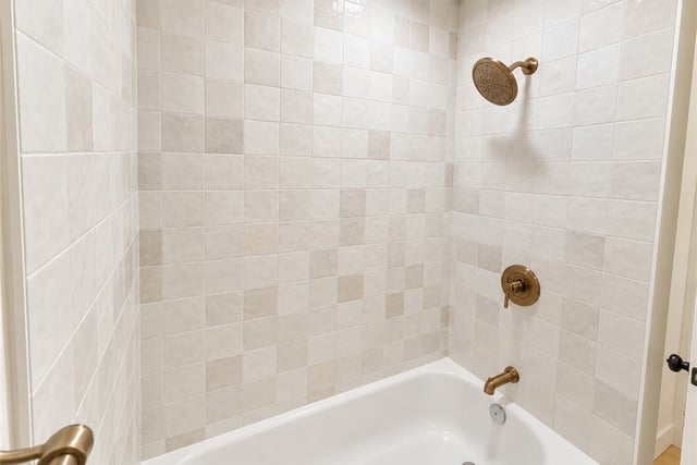 7300 Franklin 355, Los Angeles, CA 90046 — photo 11 of 18