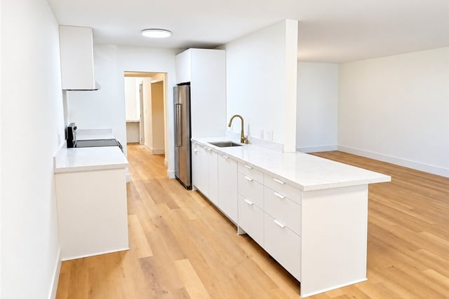 7300 Franklin 355, Los Angeles, CA 90046 — photo 3 of 18