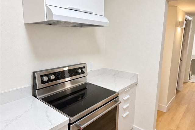 7300 Franklin 355, Los Angeles, CA 90046 — photo 7 of 18
