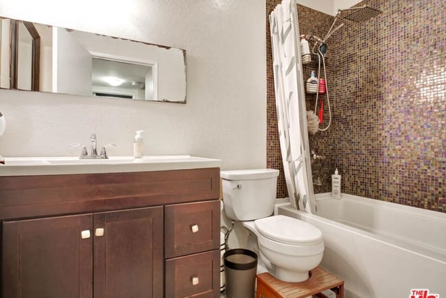 110 Maegan Place 2, Thousand Oaks, CA 91362 — photo 9 of 15