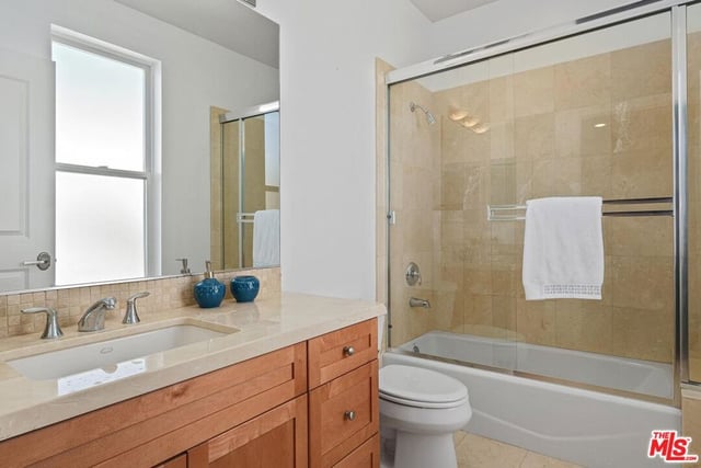 11851 Laurelwood Drive 102, Studio City, CA 91604 — photo 20 of 27