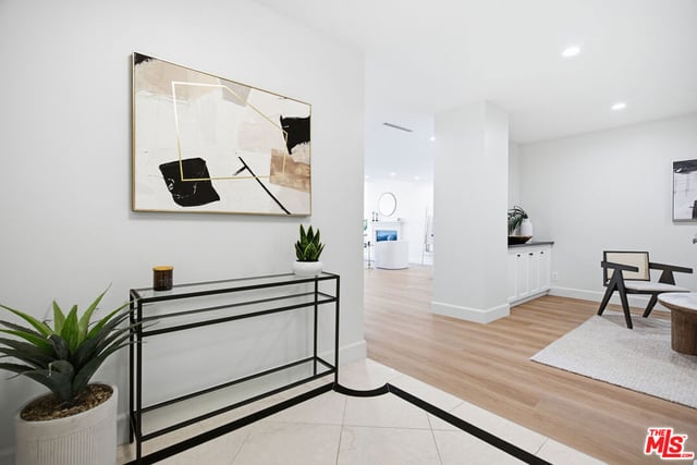 325 N Oakhurst Drive 405, Beverly Hills, CA 90210 — photo 10 of 75