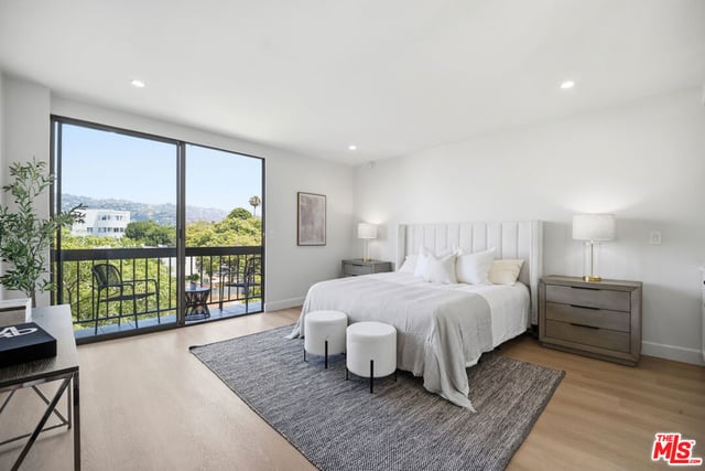 325 N Oakhurst Drive 405, Beverly Hills, CA 90210 — photo 35 of 75