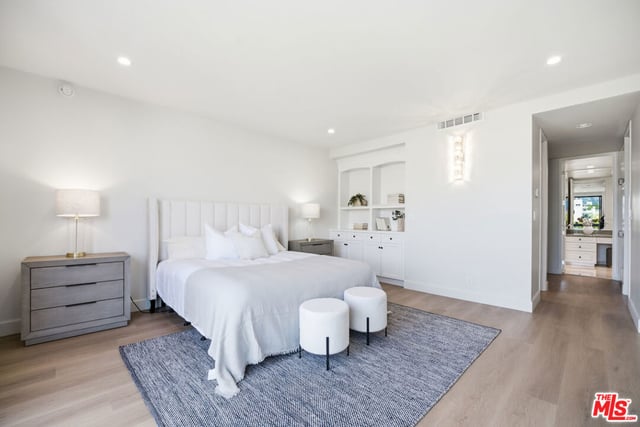 325 N Oakhurst Drive 405, Beverly Hills, CA 90210 — photo 36 of 75