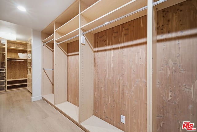 325 N Oakhurst Drive 405, Beverly Hills, CA 90210 — photo 43 of 75