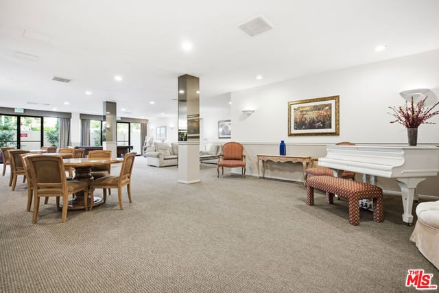 325 N Oakhurst Drive 405, Beverly Hills, CA 90210 — photo 64 of 75
