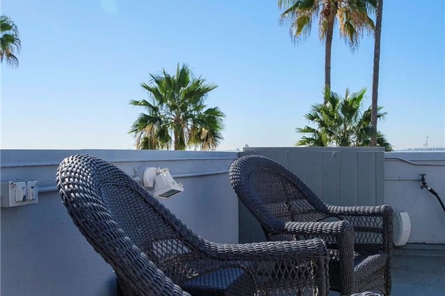 1200 E Ocean 42, Long Beach, CA 90802 — photo 13 of 46