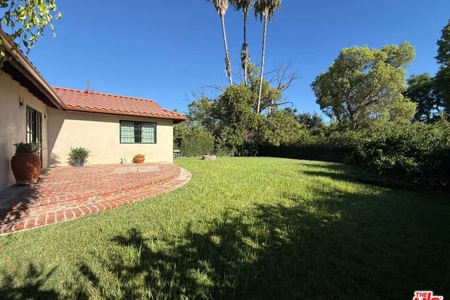 14655 Morrison Street, Los Angeles, CA 91403 — photo 16 of 16