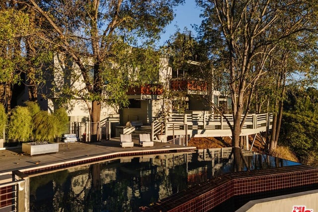 2753 Nichols Canyon Road, Los Angeles, CA 90046 — photo 2 of 34