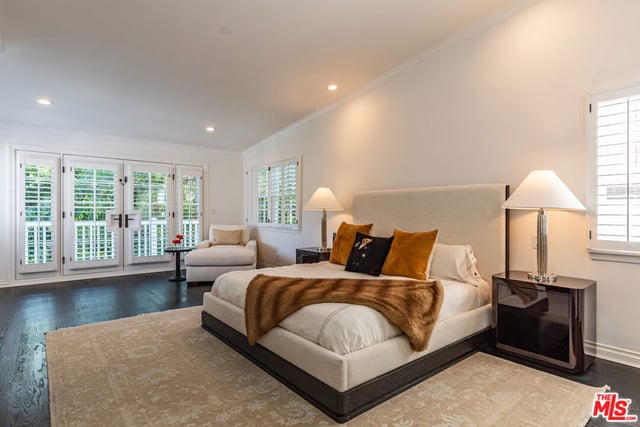 14030 Roblar Road, Los Angeles, CA 91423 — photo 16 of 29