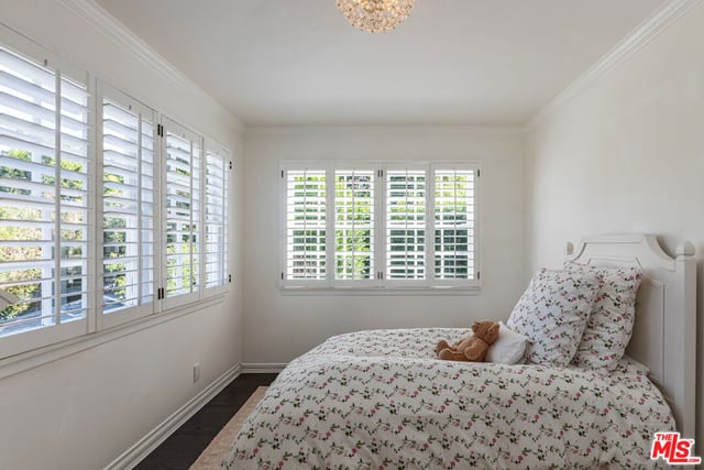 14030 Roblar Road, Los Angeles, CA 91423 — photo 23 of 29