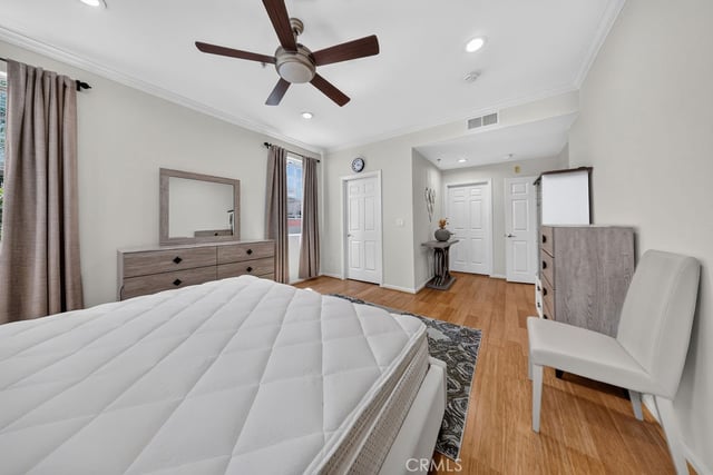 12407 Moorpark Street 104, Studio City, CA 91604 — photo 23 of 45