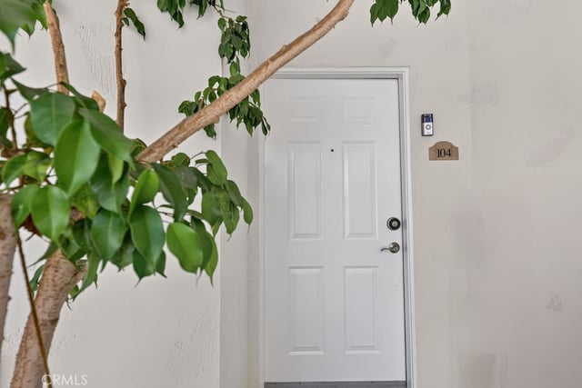 12407 Moorpark Street 104, Studio City, CA 91604 — photo 35 of 45