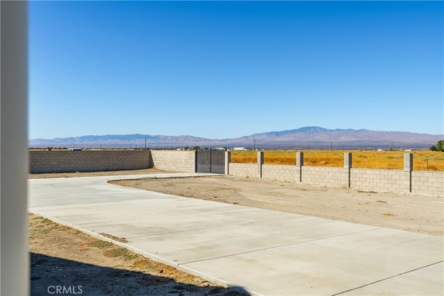 7740 West Avenue A6, Lancaster, CA 93536 — photo 7 of 52