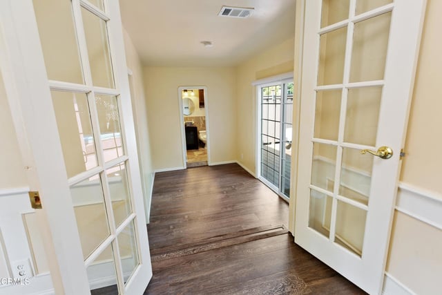 4227 Barryknoll Drive, Los Angeles, CA 90065 — photo 10 of 18